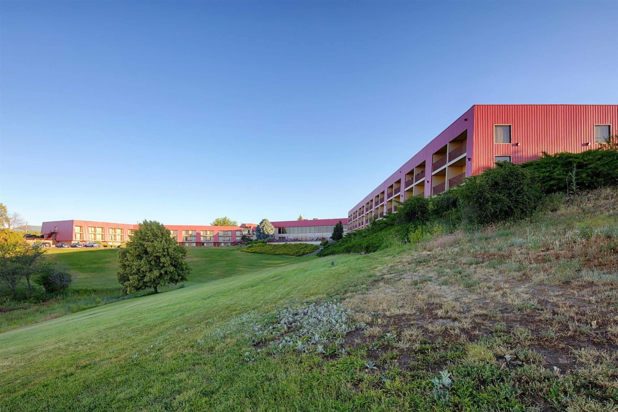 Red Lion Hotel Pendleton Exterior photo